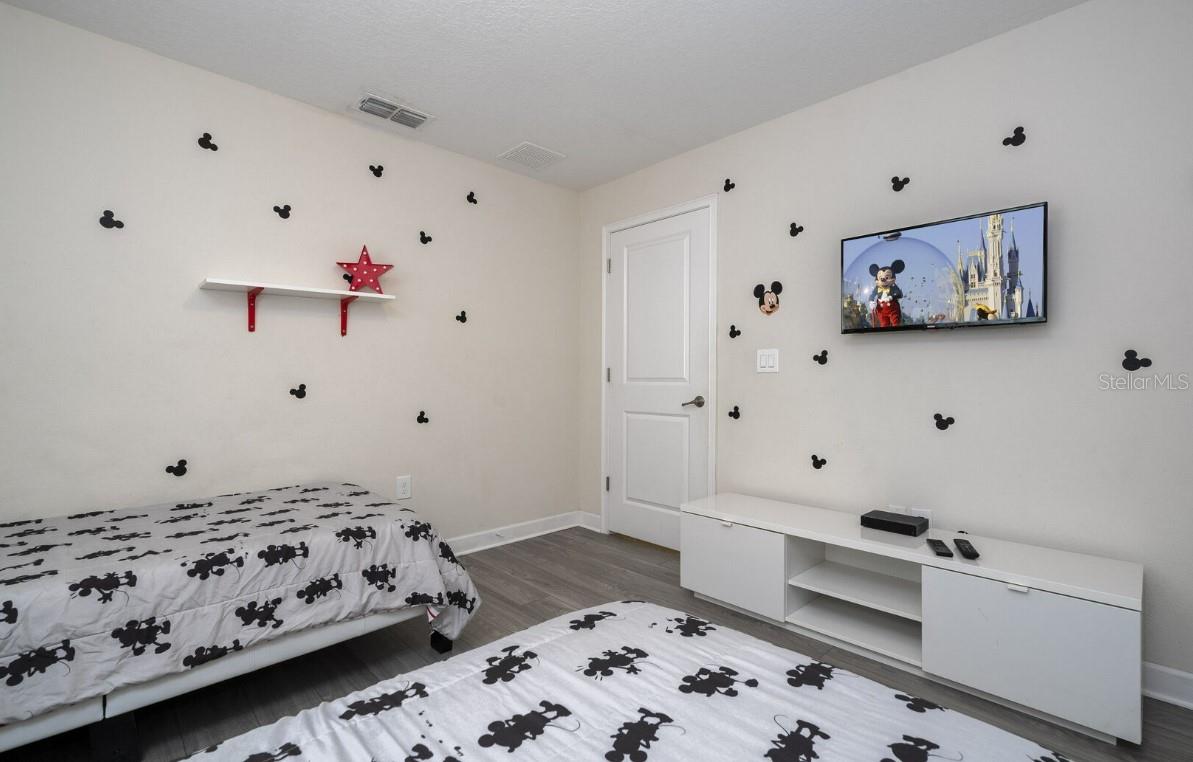Image 33 of 38 For 3085 Tom Sawyer Drive