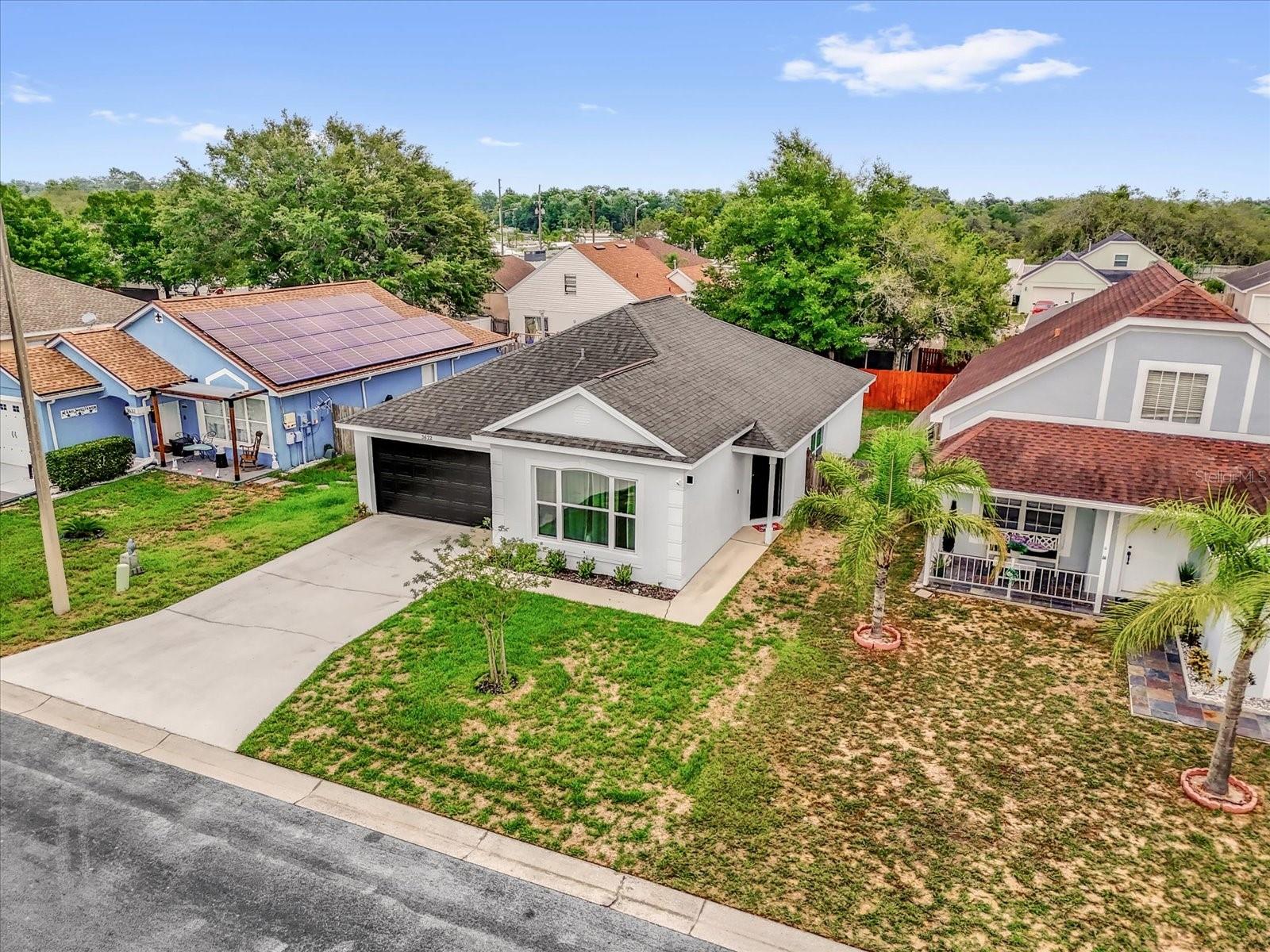 Image 19 of 21 For 3622 Huntwicke Boulevard