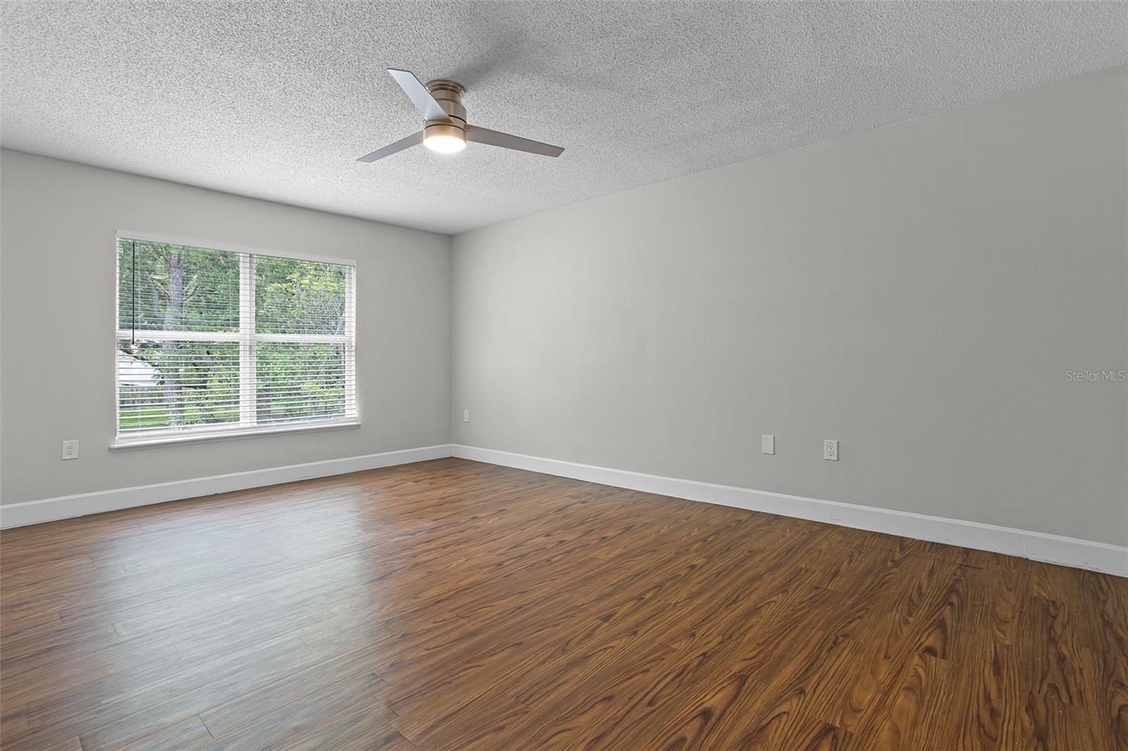 Image 15 of 35 For 4519 Willamette Circle