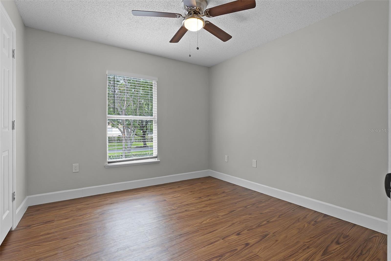 Image 24 of 35 For 4519 Willamette Circle