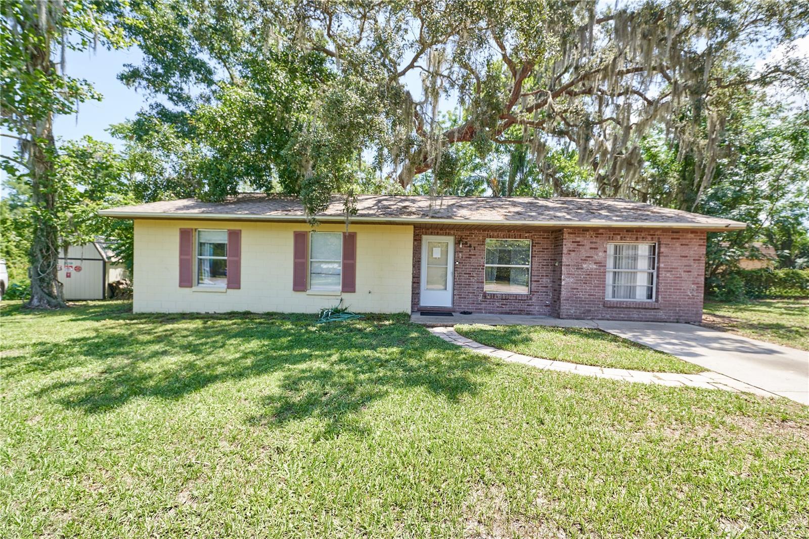 Details for 881 Cedar Circle, TAVARES, FL 32778