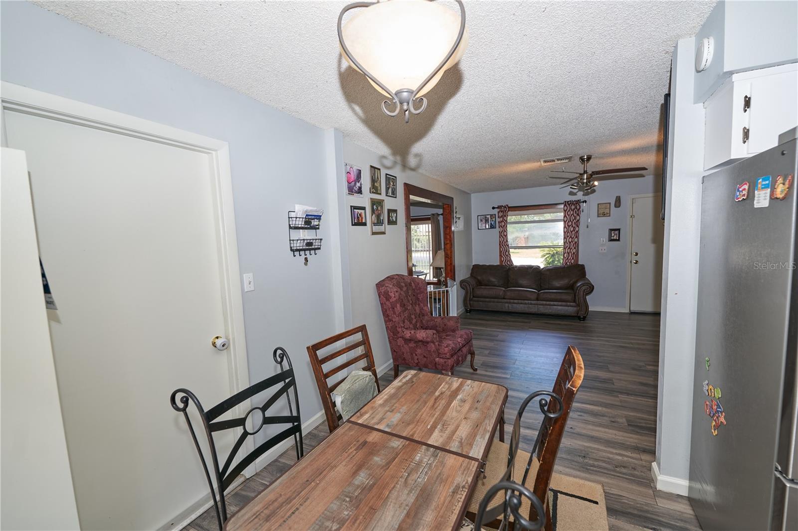 Image 10 of 49 For 881 Cedar Circle