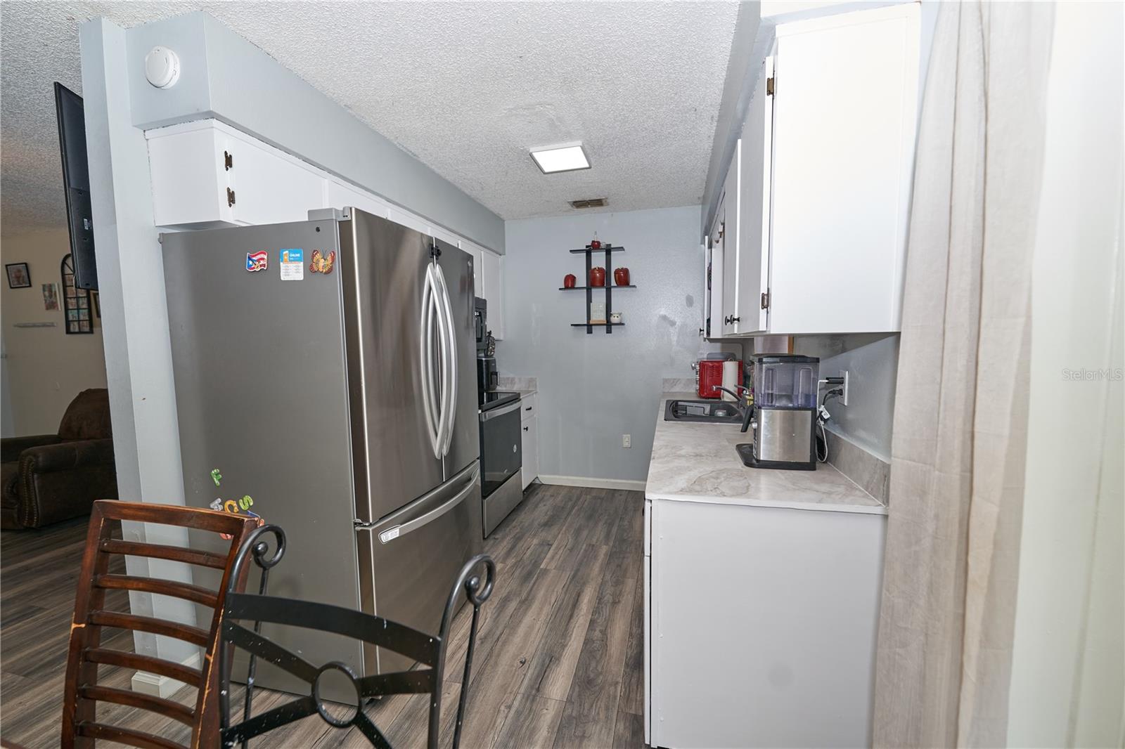 Image 13 of 49 For 881 Cedar Circle