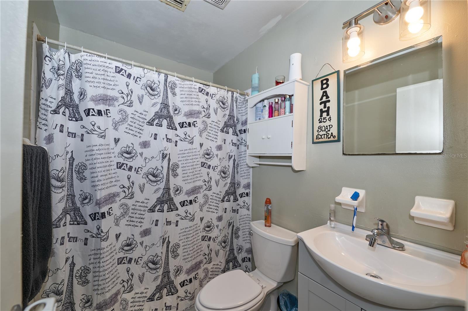 Image 31 of 49 For 881 Cedar Circle