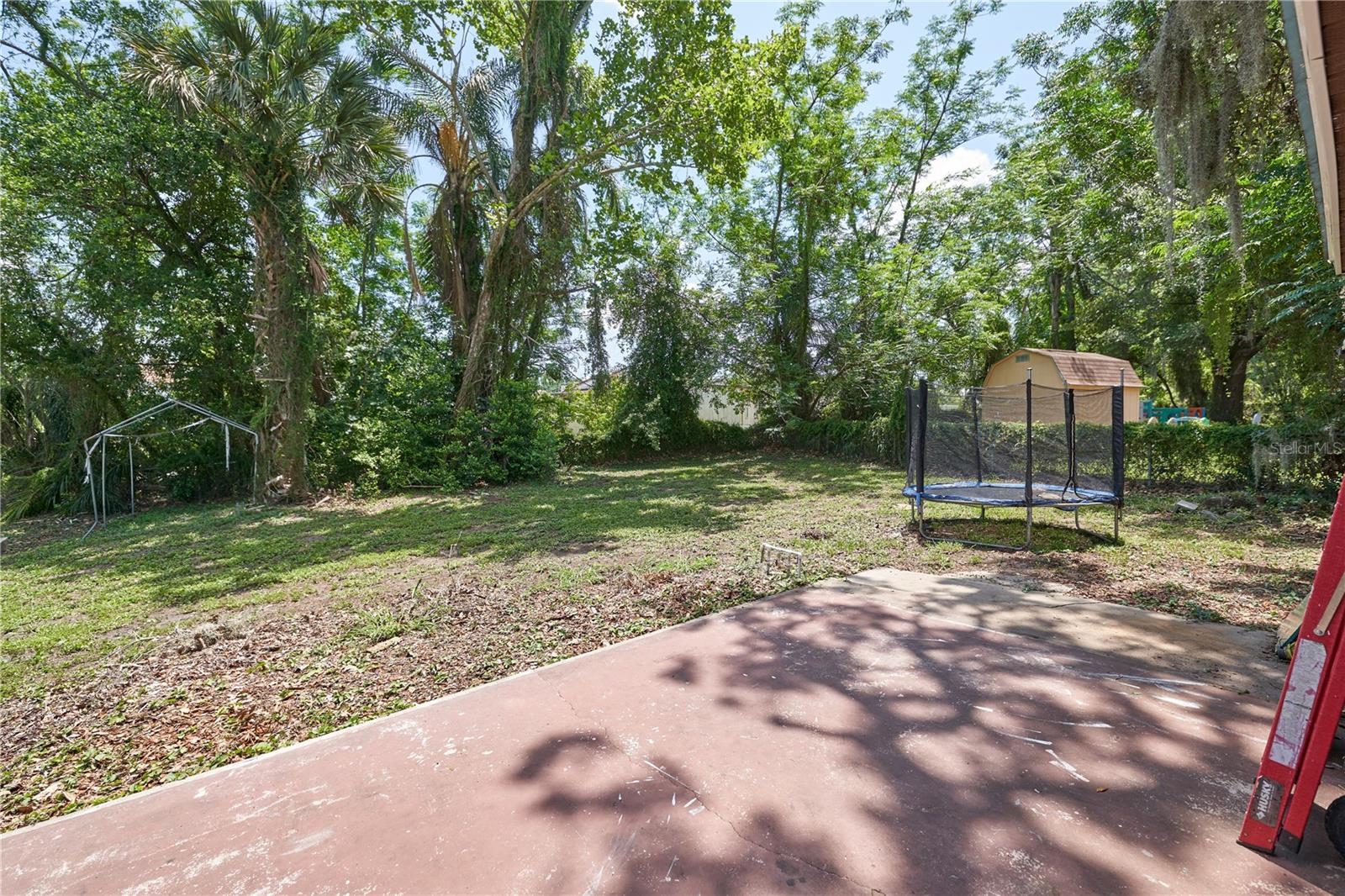 Image 37 of 49 For 881 Cedar Circle