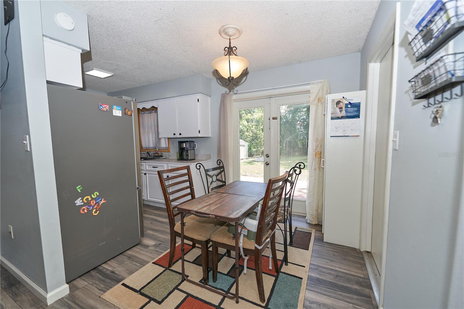 Image 9 of 49 For 881 Cedar Circle