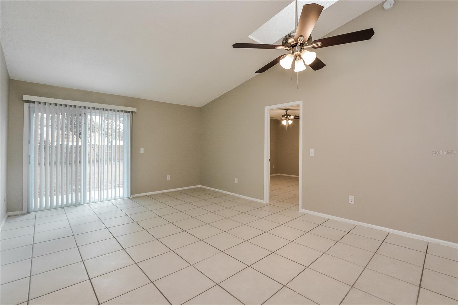 Image 3 of 16 For 2714 Waco Drive