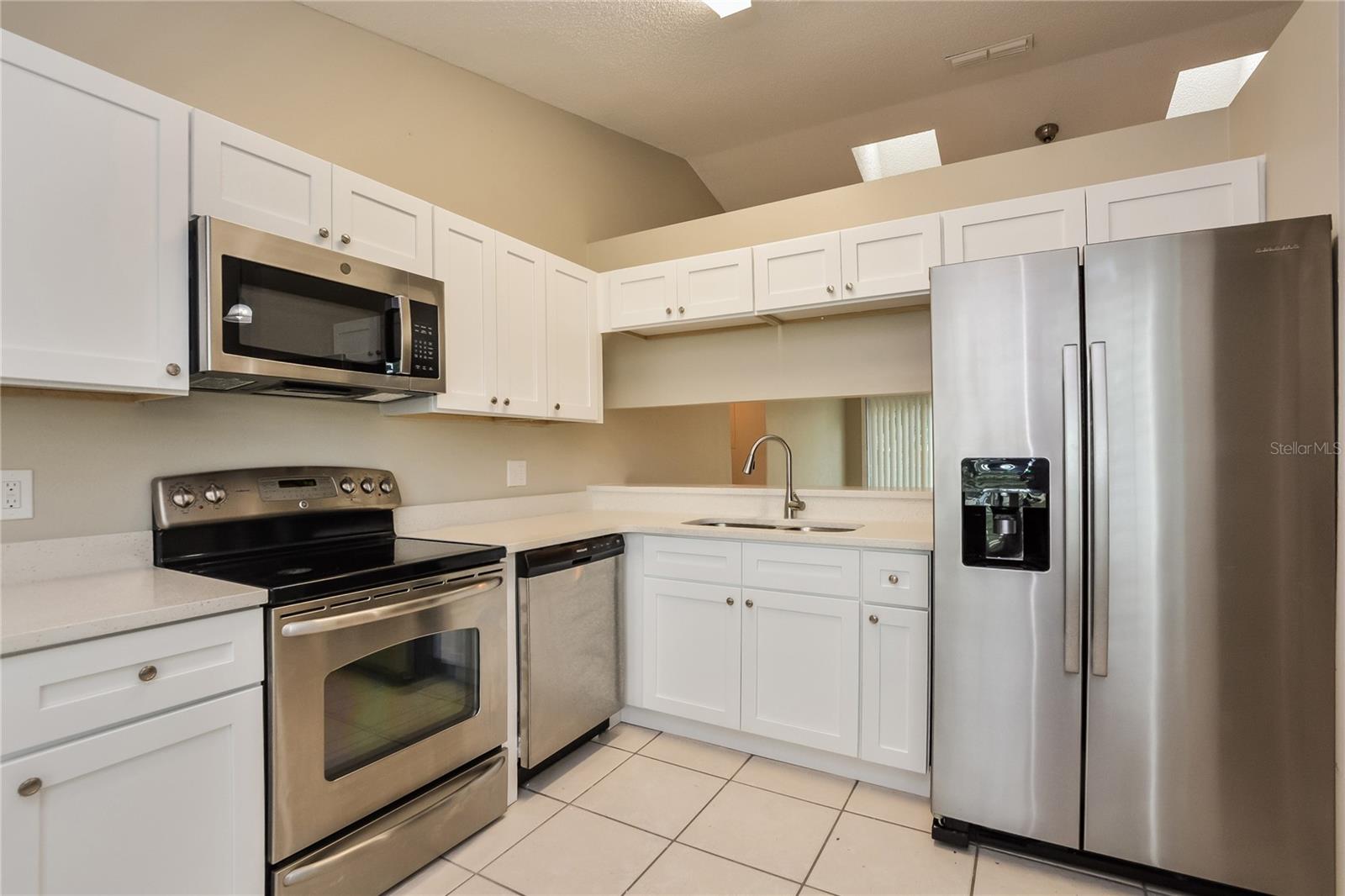 Image 6 of 16 For 2714 Waco Drive
