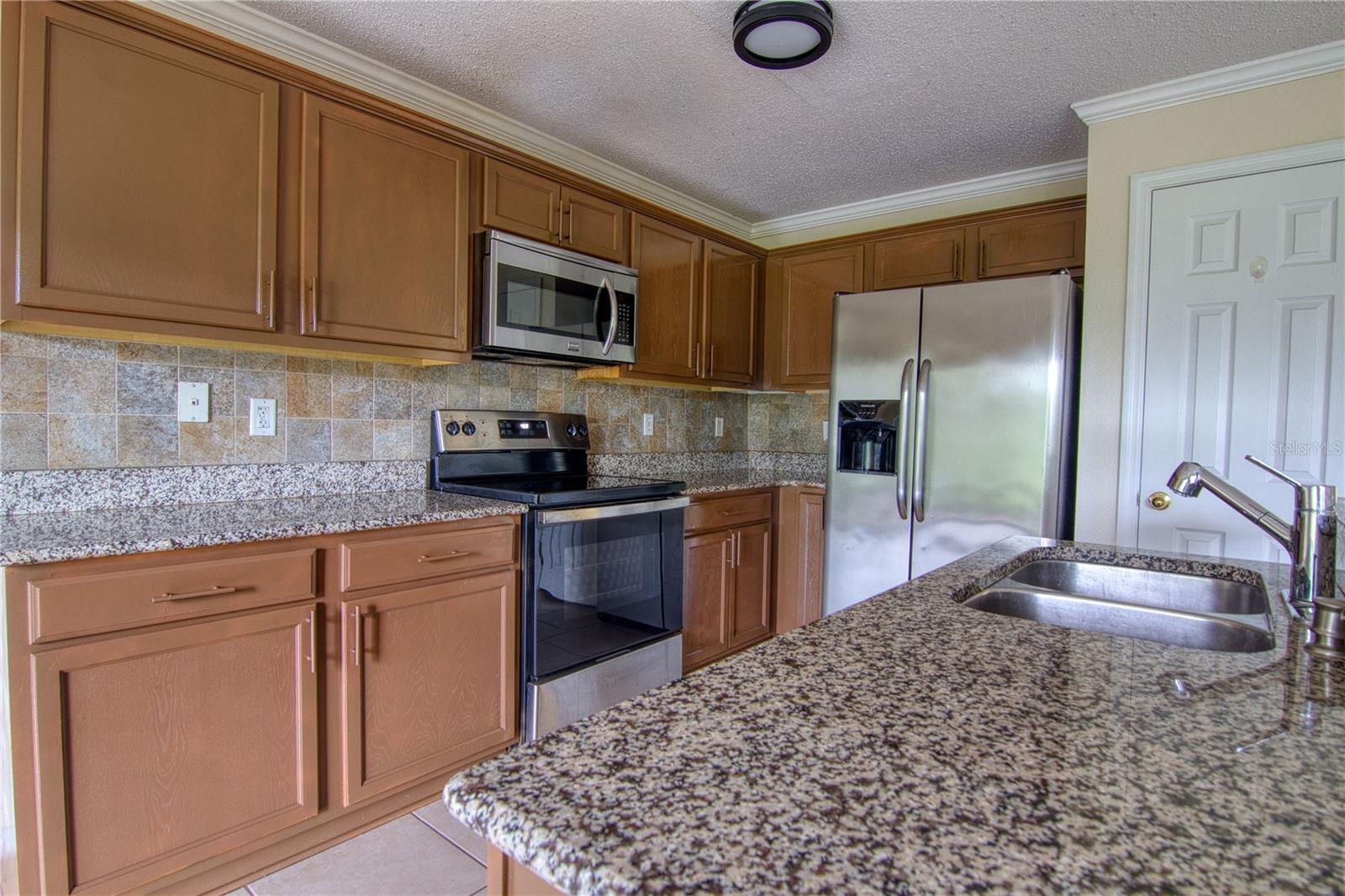 Image 15 of 21 For 16829 Gold Star Court