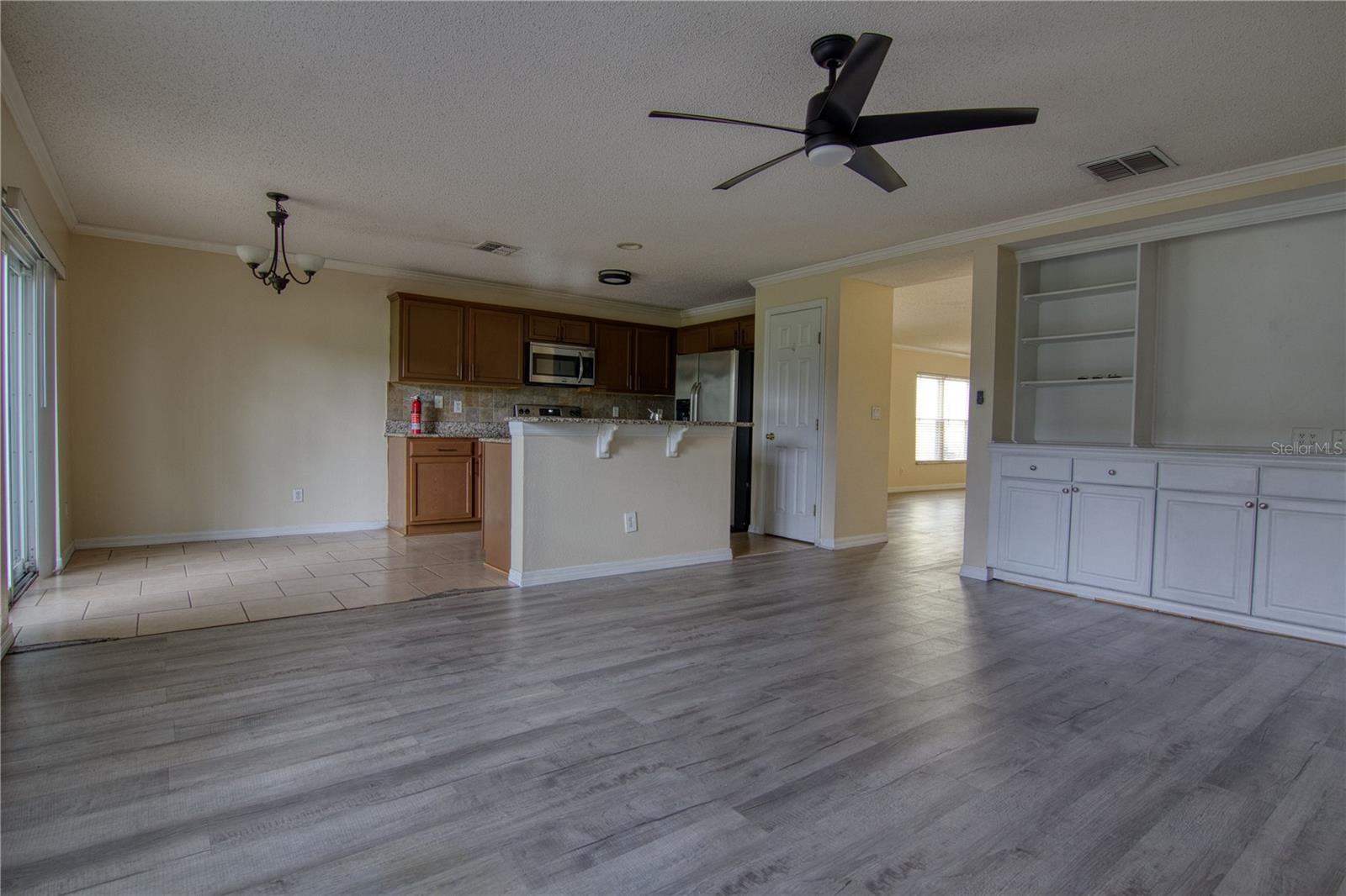 Image 17 of 21 For 16829 Gold Star Court
