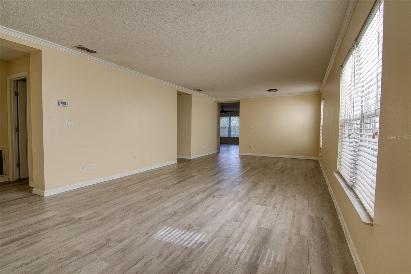 Image 5 of 21 For 16829 Gold Star Court