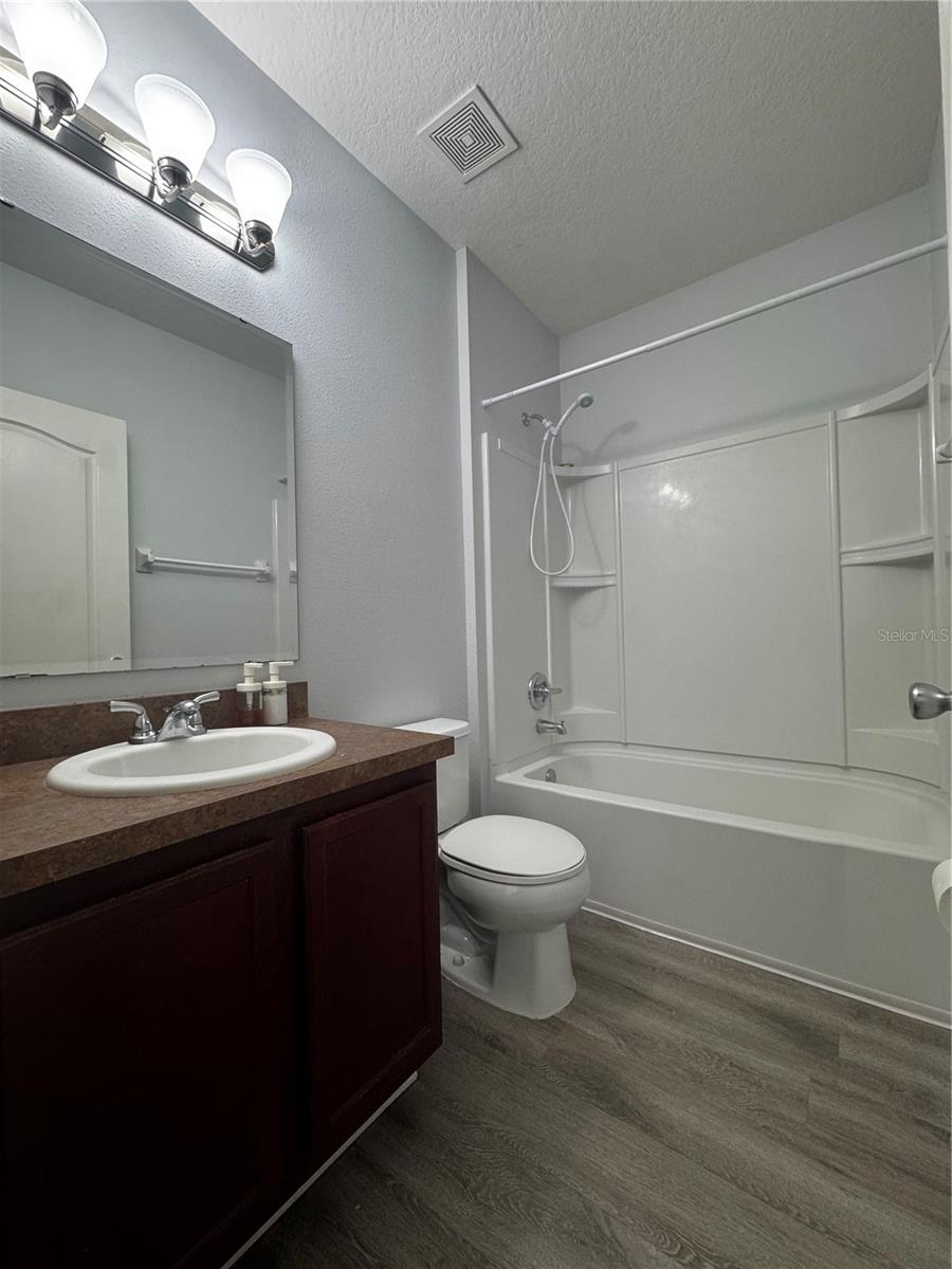 Image 11 of 15 For 3169 Queen Alexandria Drive