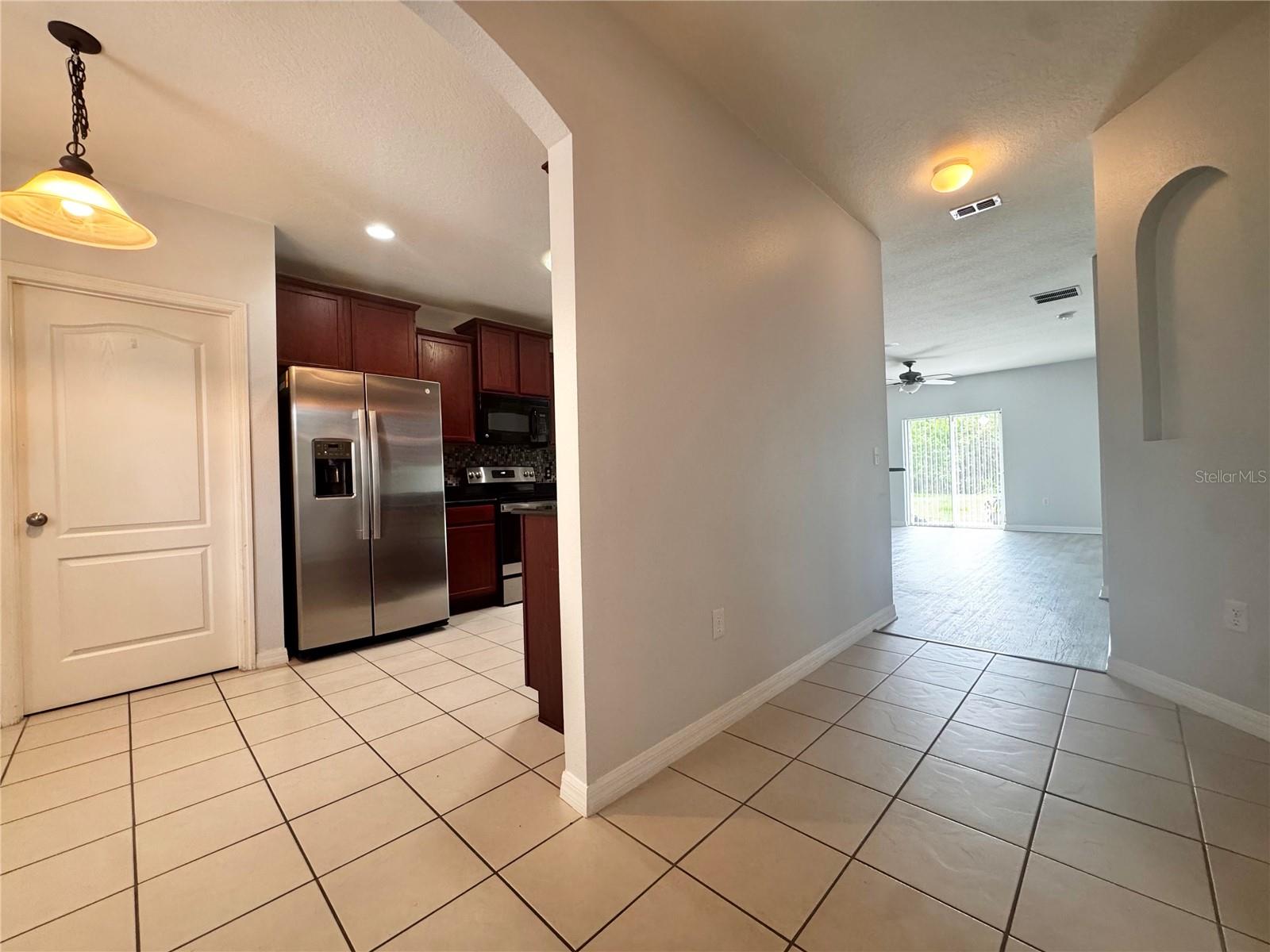 Image 3 of 15 For 3169 Queen Alexandria Drive