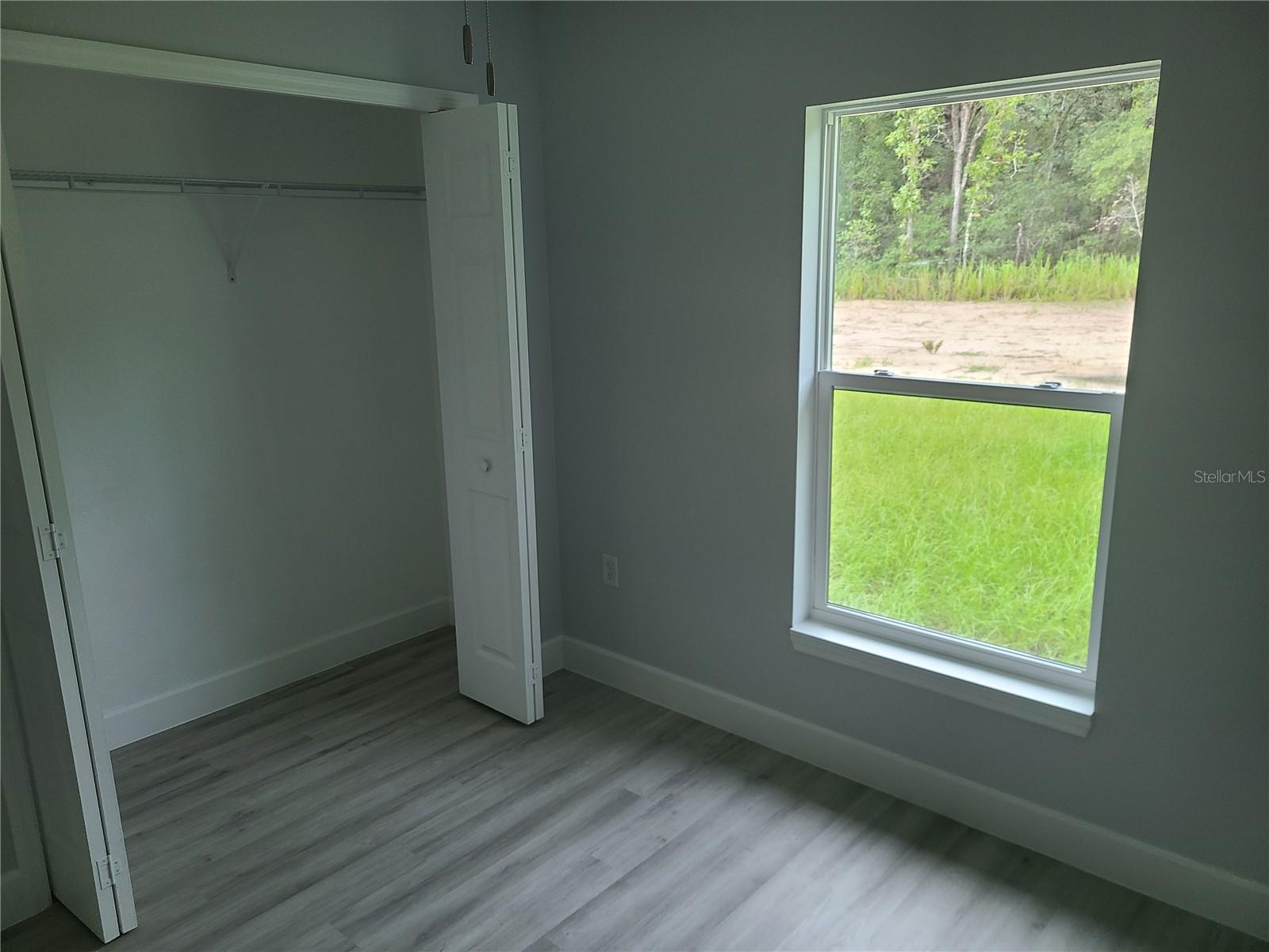Image 16 of 21 For 4333 157th Terrace