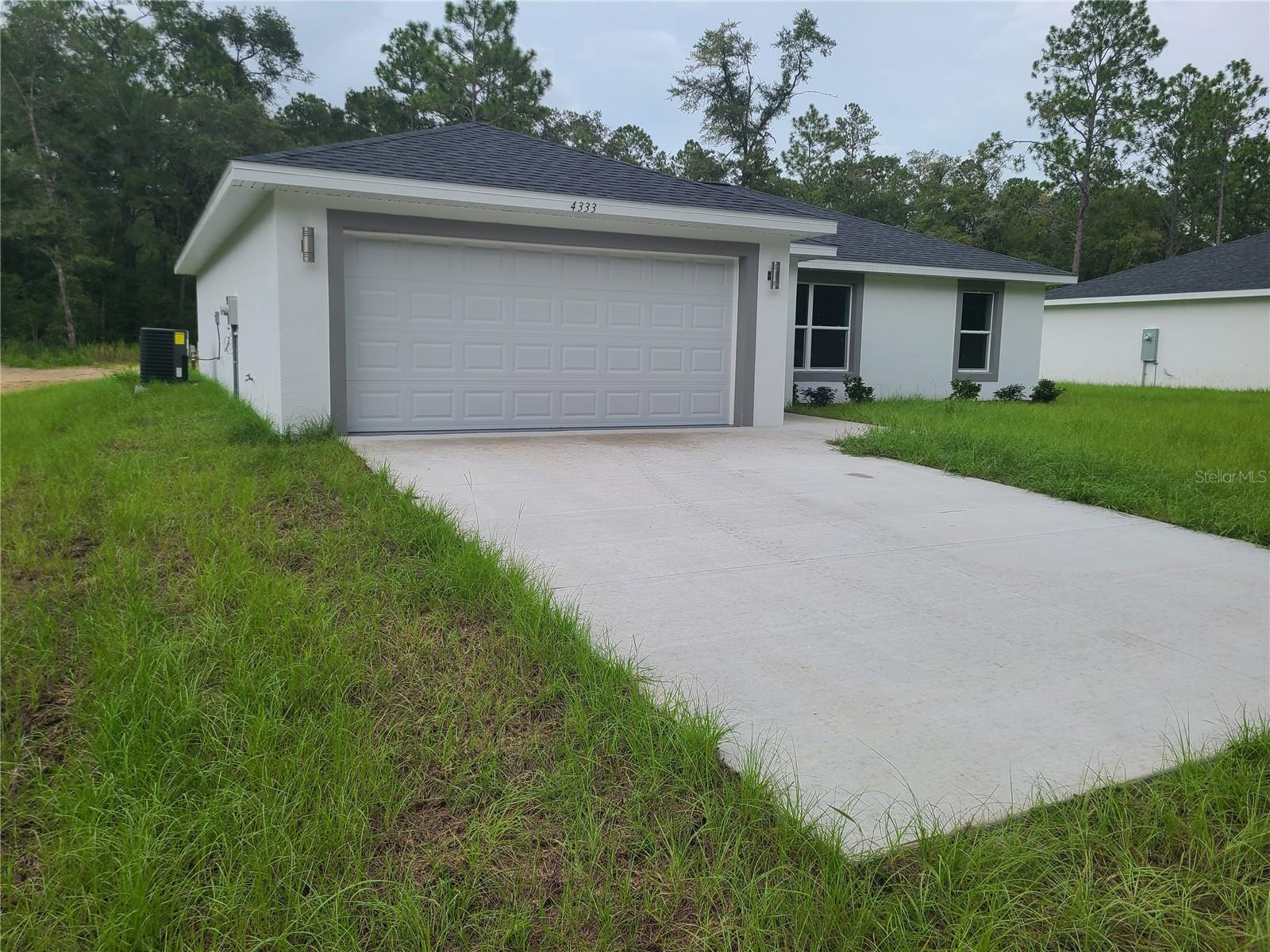 Image 4 of 21 For 4333 157th Terrace