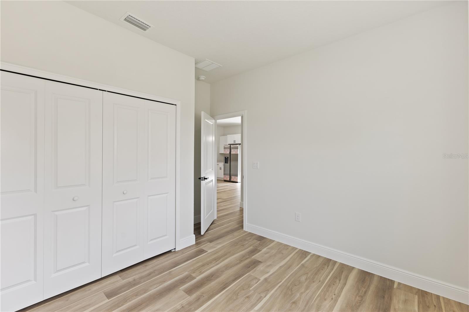 Image 19 of 27 For 706 Marion Oaks Manor