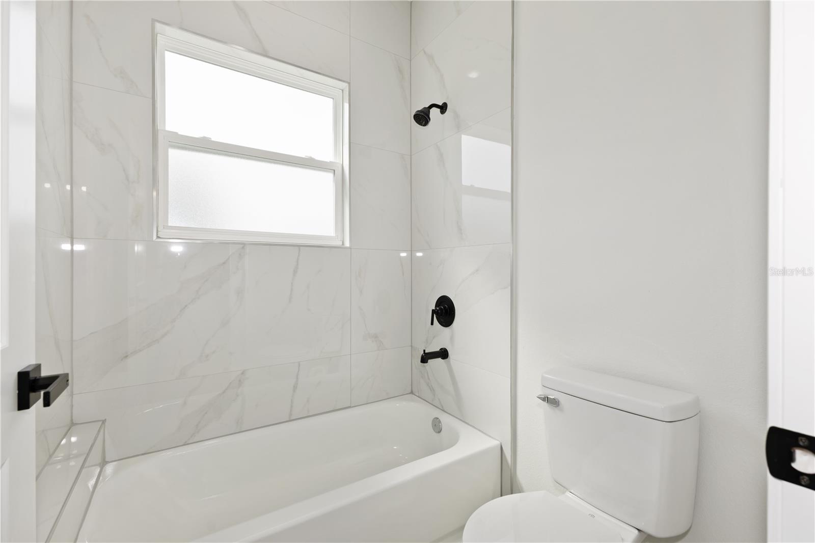 Image 22 of 27 For 706 Marion Oaks Manor