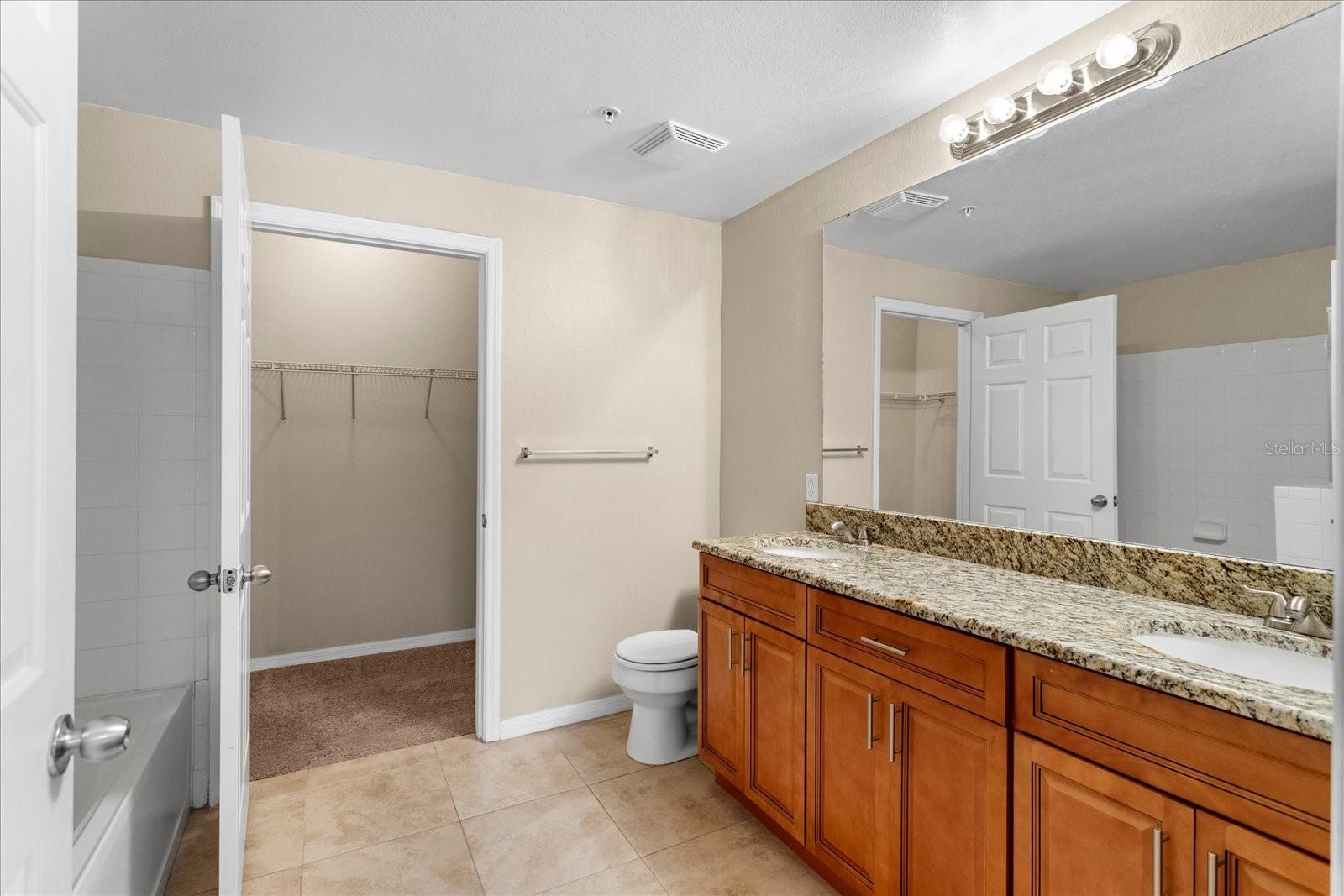 Image 10 of 18 For 1101 Vintage Village Lane 101