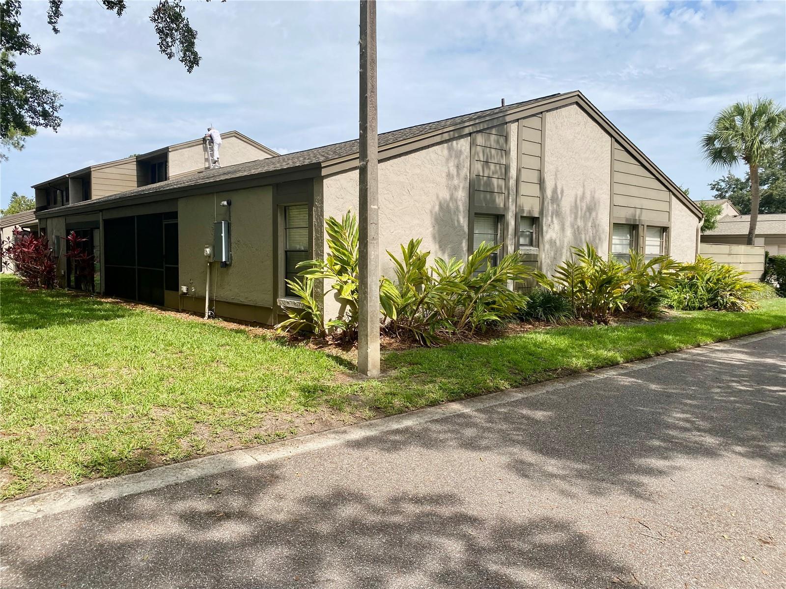 Image 2 of 27 For 1110 Woodbine Street