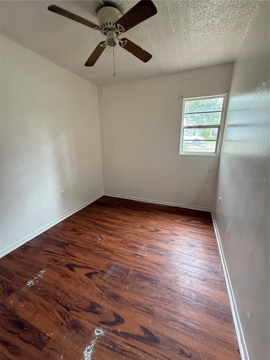 Image 10 of 11 For 914 8th Avenue 14
