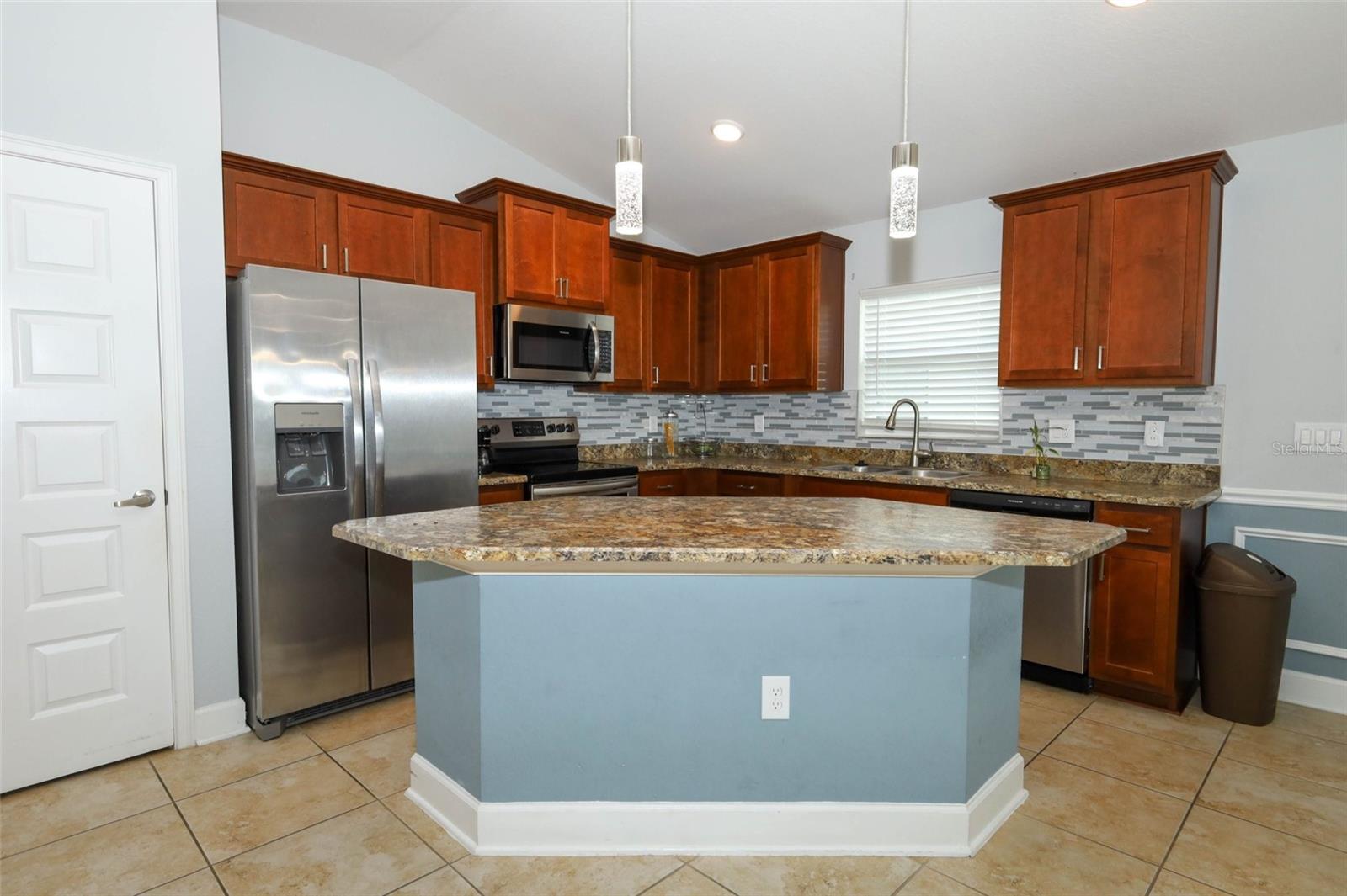 Image 7 of 44 For 1061 Citrus Landings Boulevard