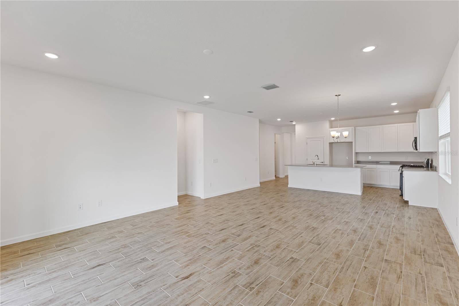 Image 4 of 15 For 2292 Sirena Lane