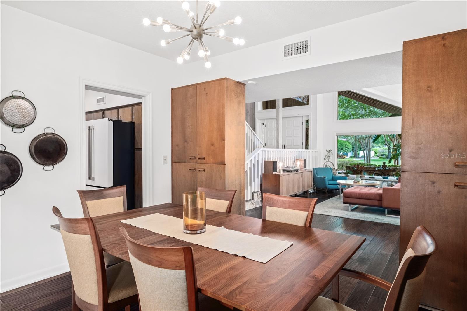 Image 11 of 53 For 2124 Companero Avenue