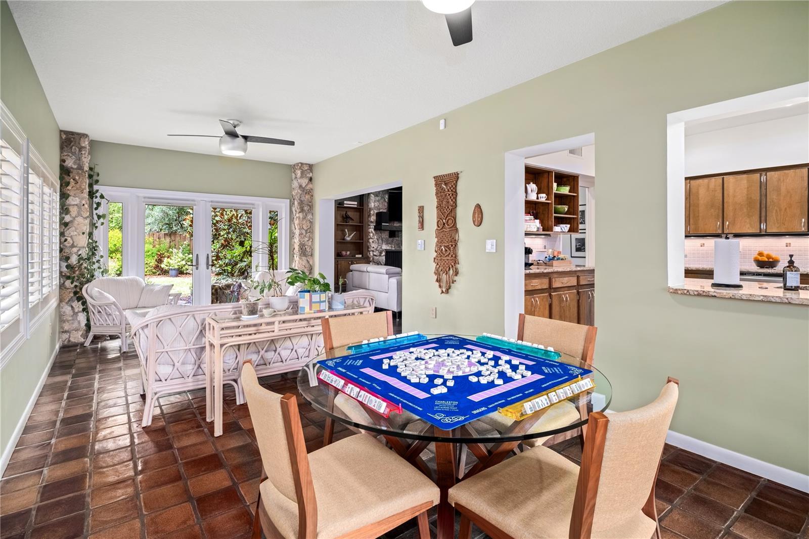 Image 19 of 53 For 2124 Companero Avenue