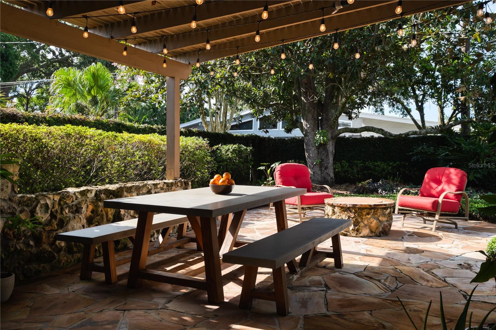 Image 39 of 53 For 2124 Companero Avenue