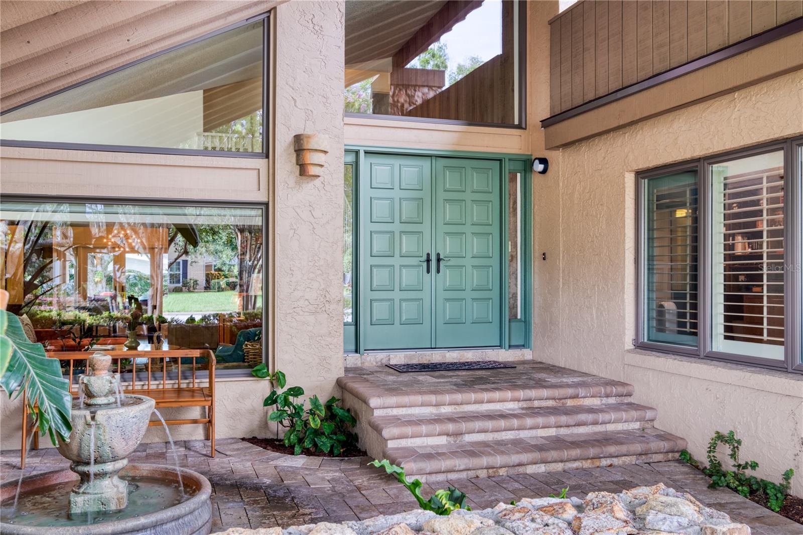 Image 4 of 53 For 2124 Companero Avenue