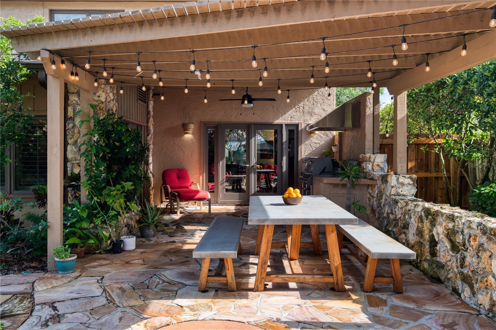 Image 40 of 53 For 2124 Companero Avenue