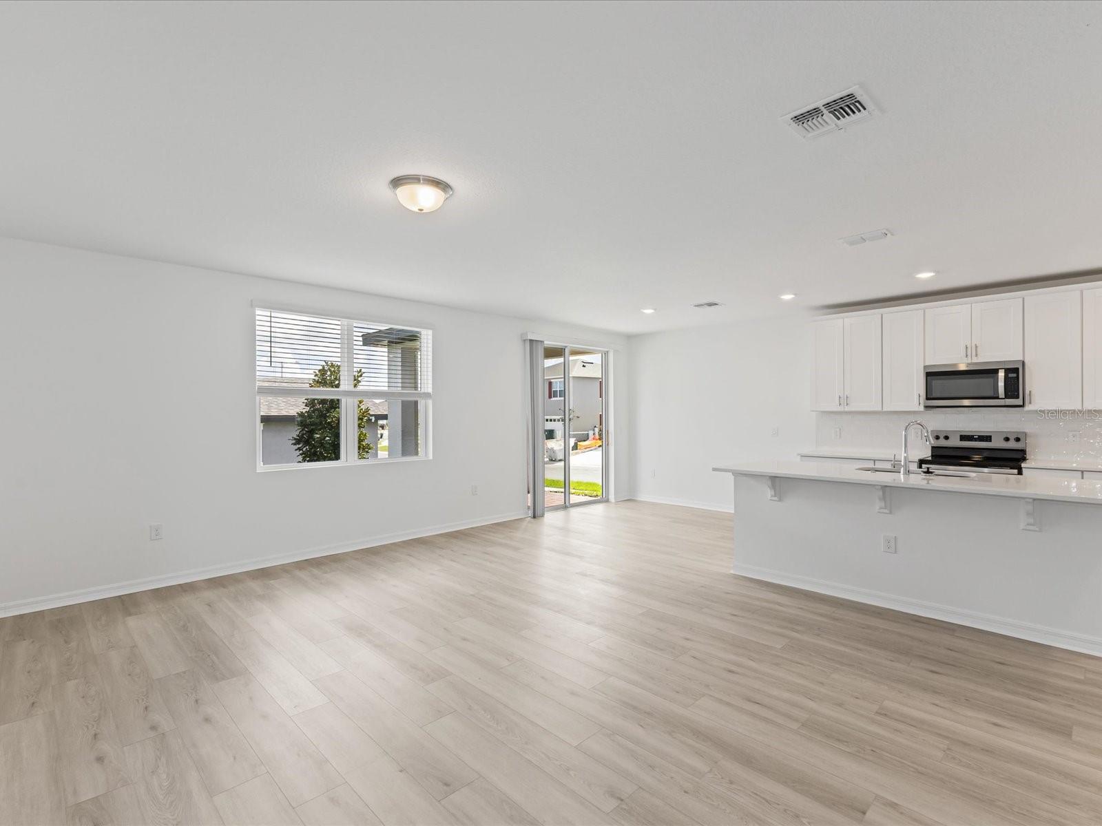 Image 12 of 28 For 1345 Griffon Avenue