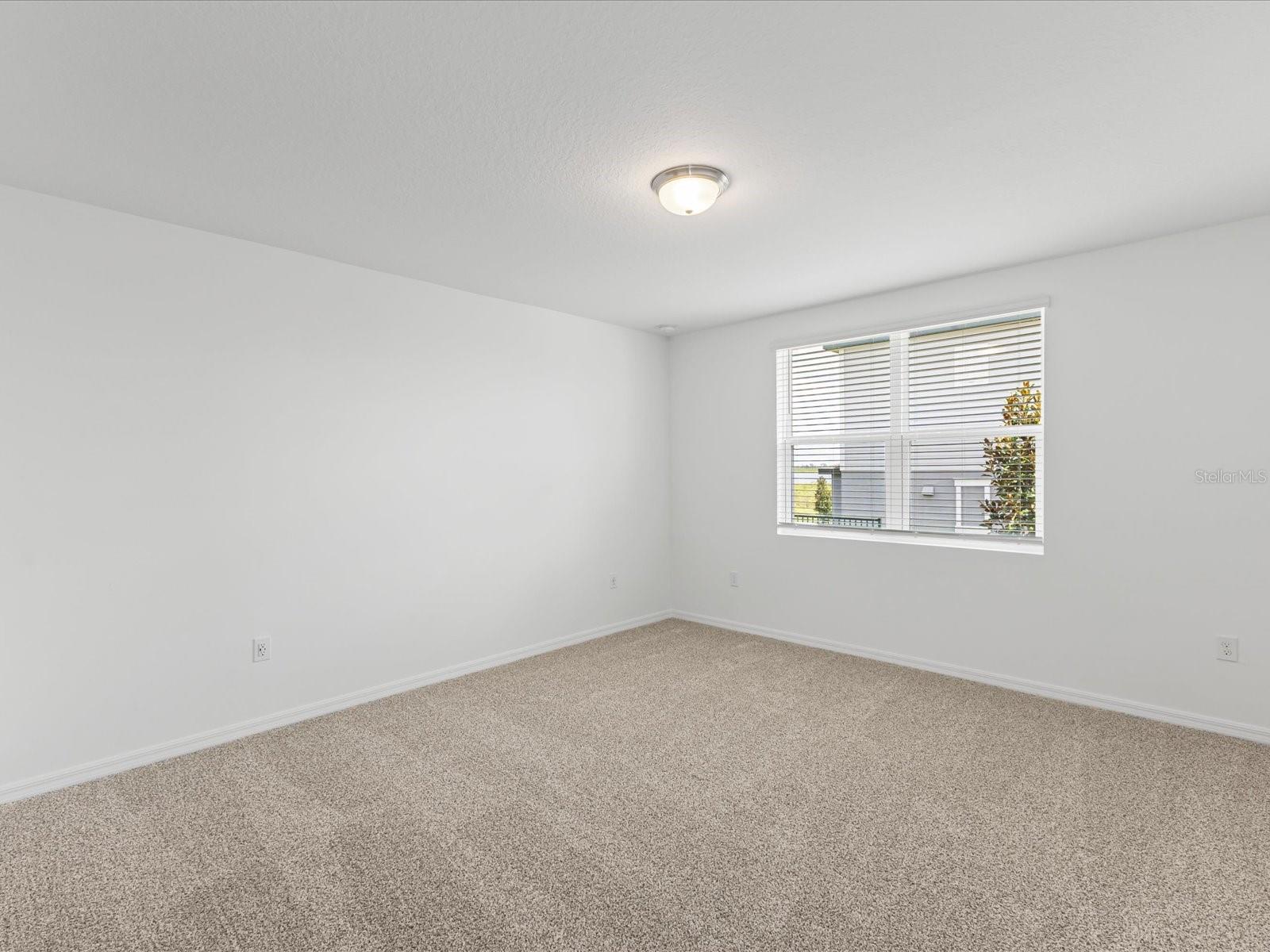 Image 7 of 28 For 1345 Griffon Avenue