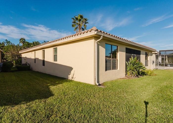 Image 5 of 23 For 223 Monterey Street