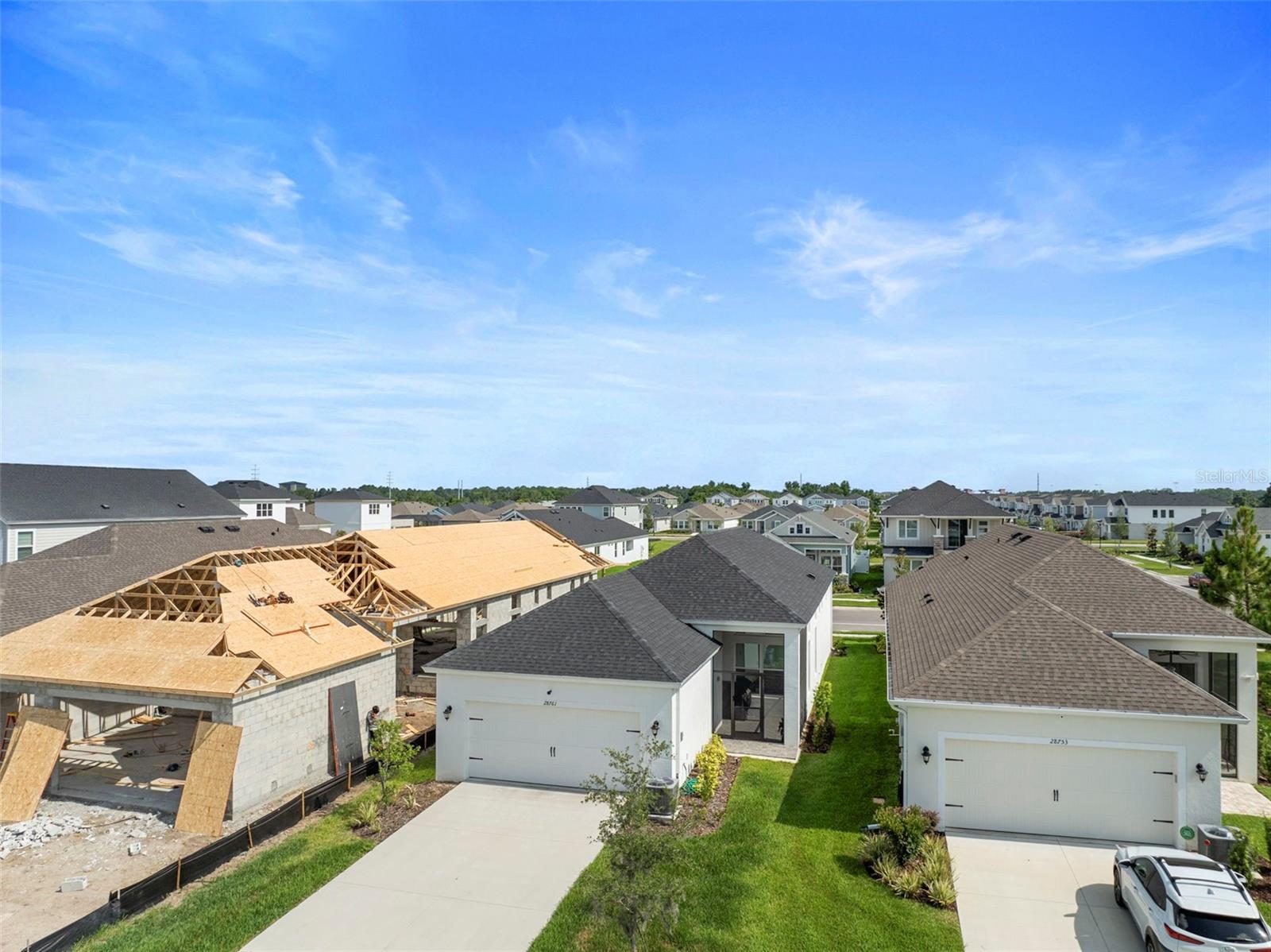 Image 28 of 31 For 28761 Sweet Persimmon Drive