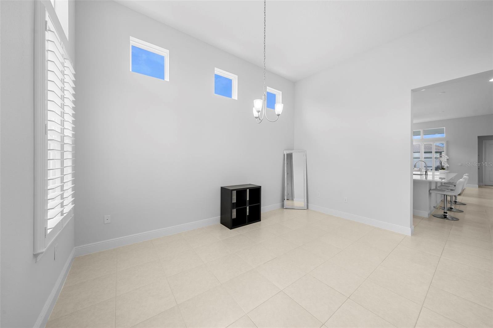 Image 6 of 31 For 28761 Sweet Persimmon Drive