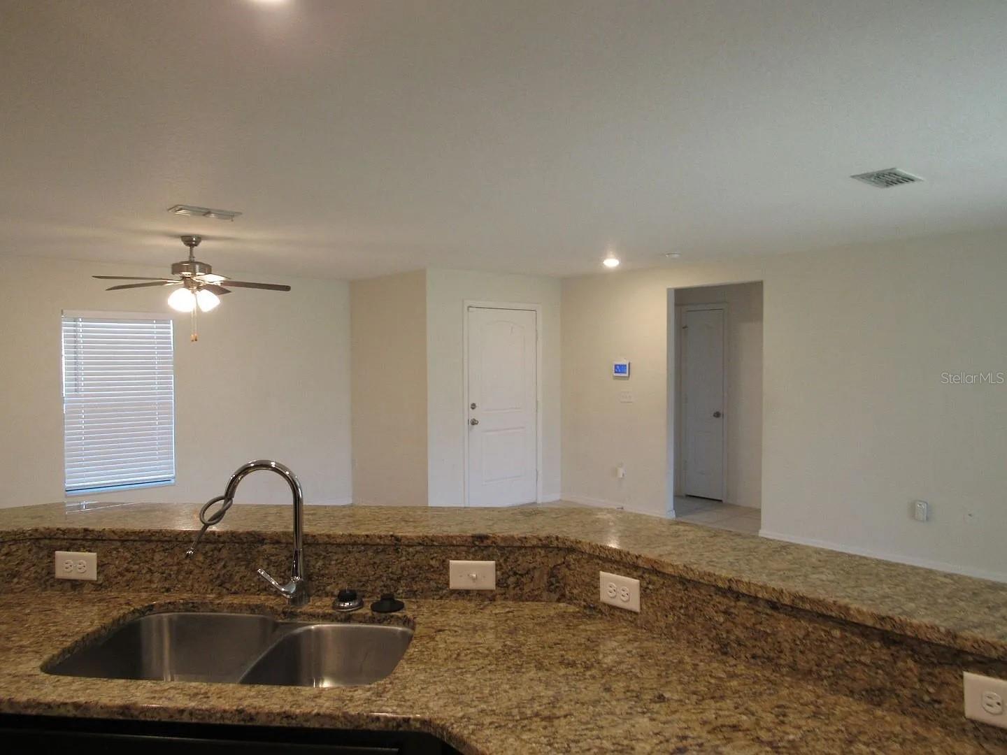 Image 8 of 13 For 1622 Orne Street