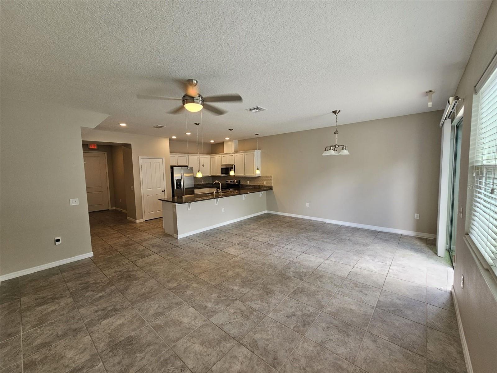 Image 5 of 27 For 5128 Crown Haven Drive