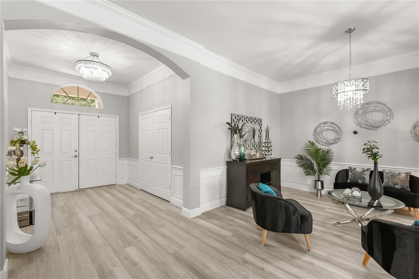 Image 4 of 47 For 6426 Montclair Bluff Lane