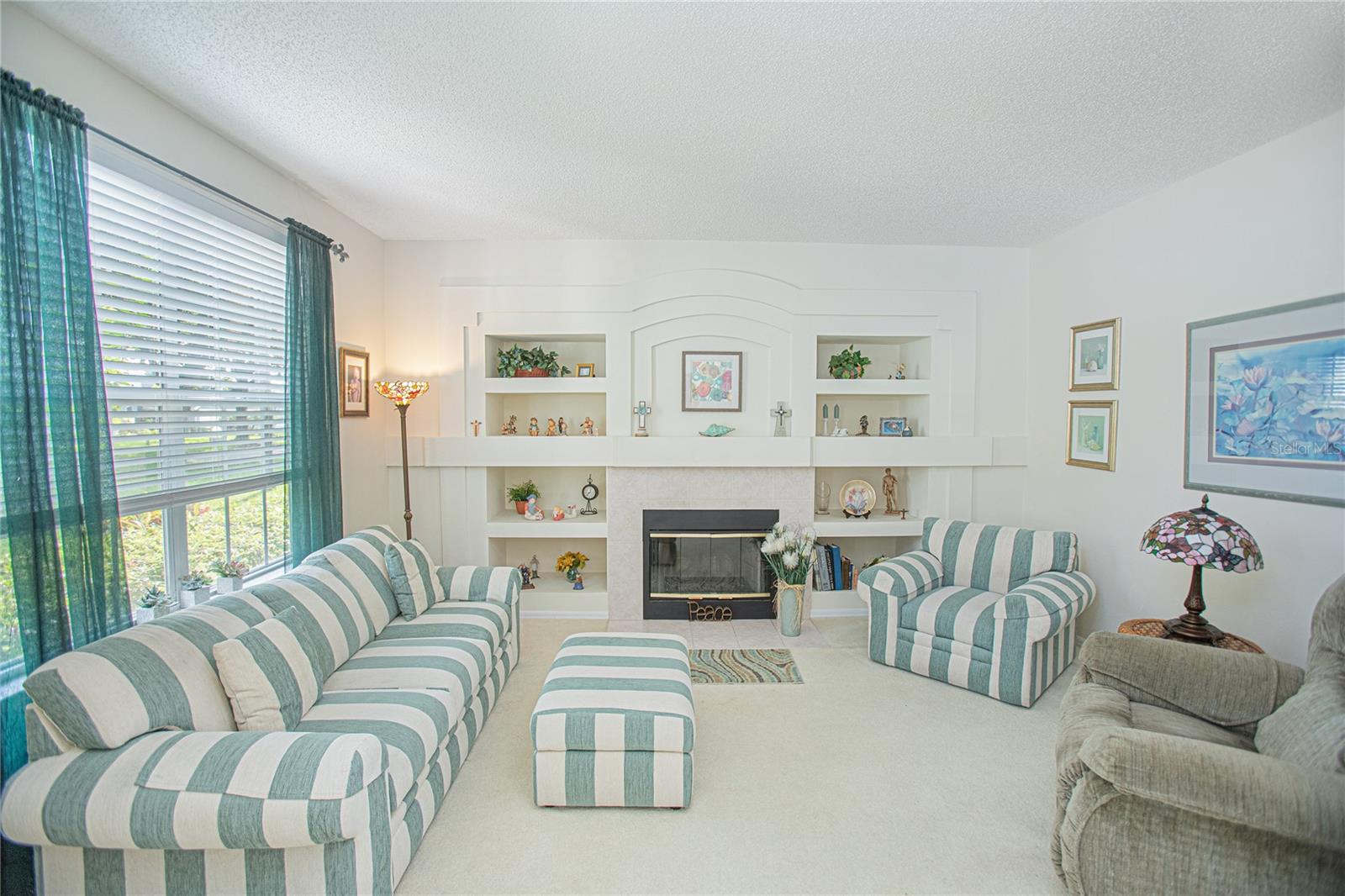 Image 13 of 33 For 3231 Furlong Way