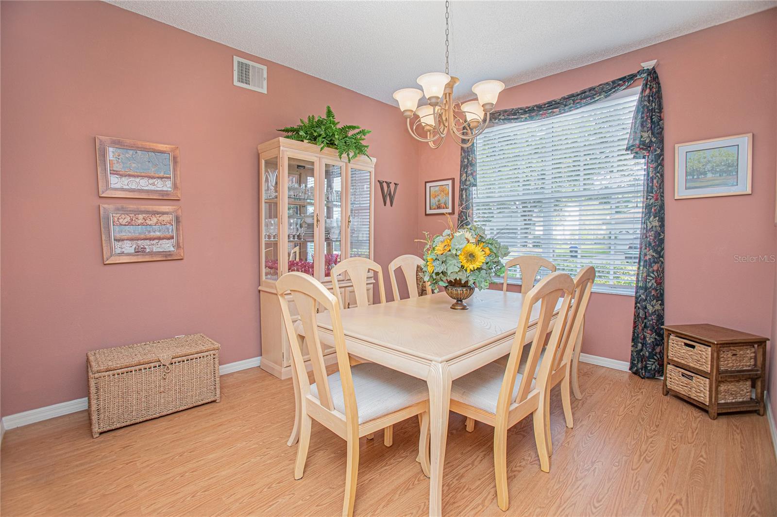 Image 14 of 33 For 3231 Furlong Way