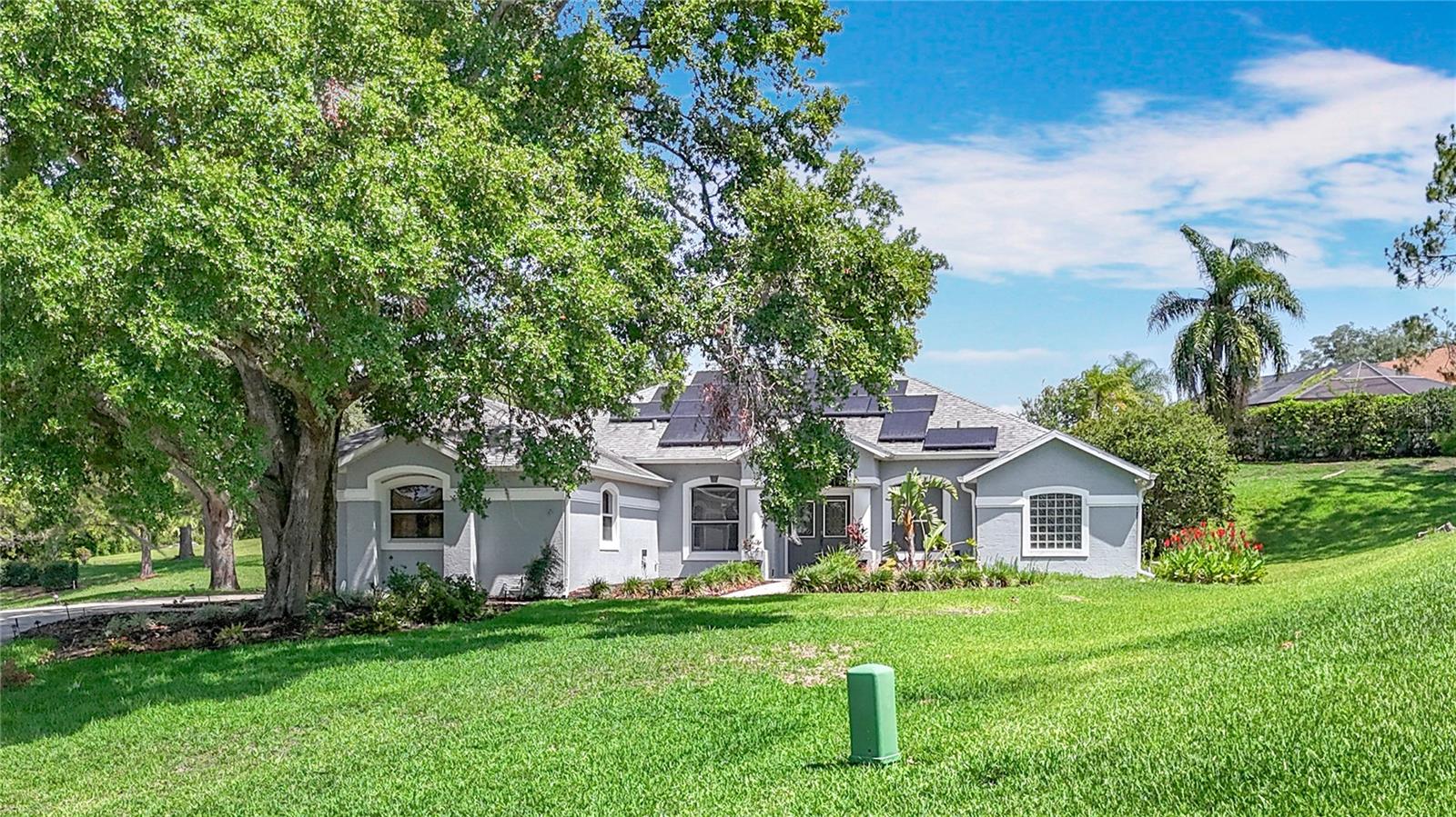 Image 4 of 41 For 5311 Saddleback Court