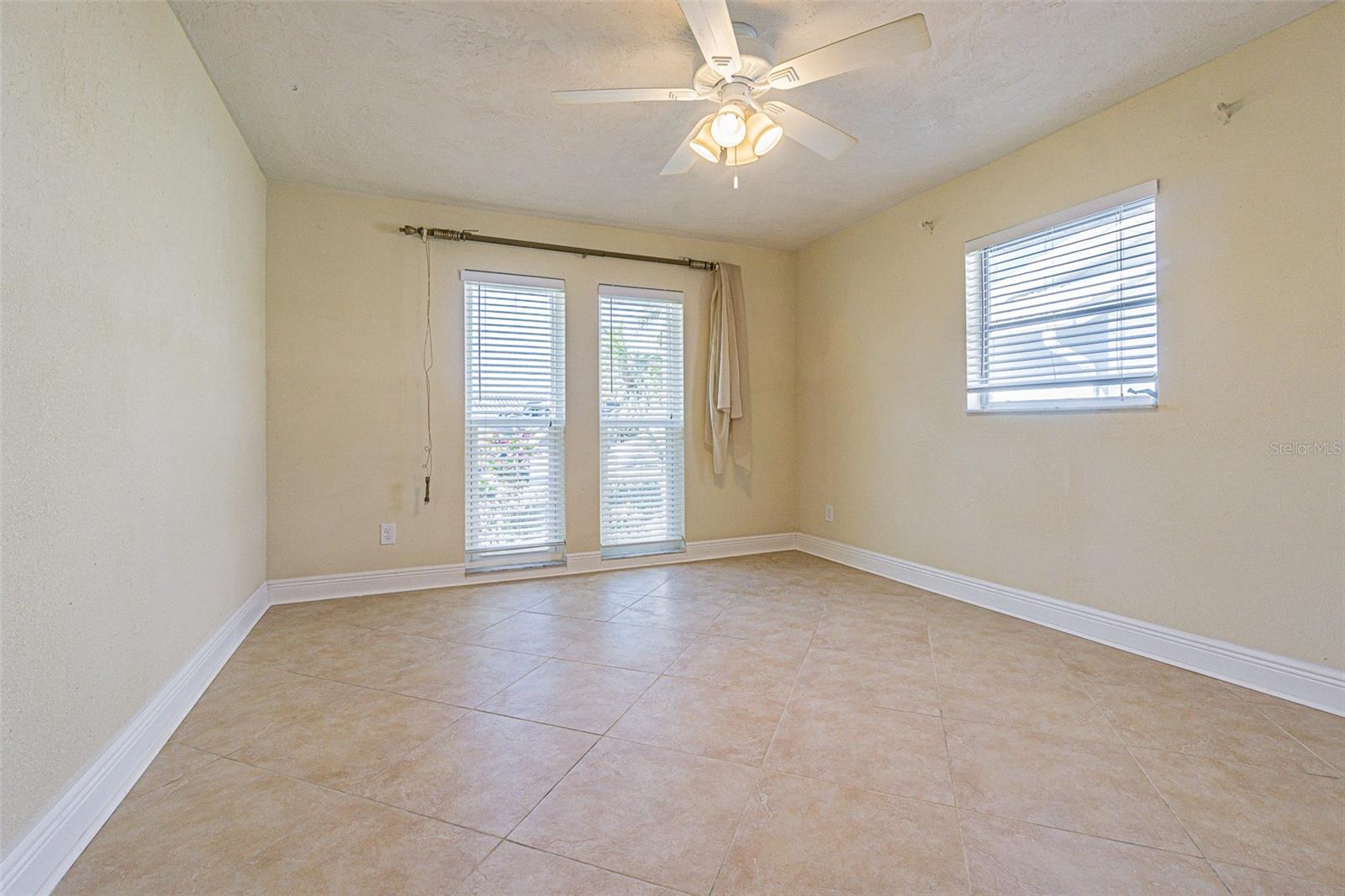 Image 14 of 29 For 5056 Galleon Court
