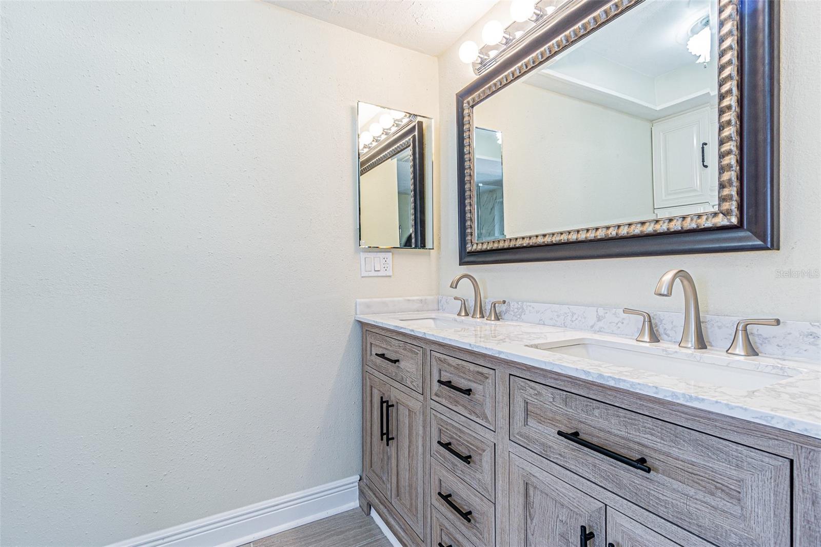 Image 22 of 29 For 5056 Galleon Court