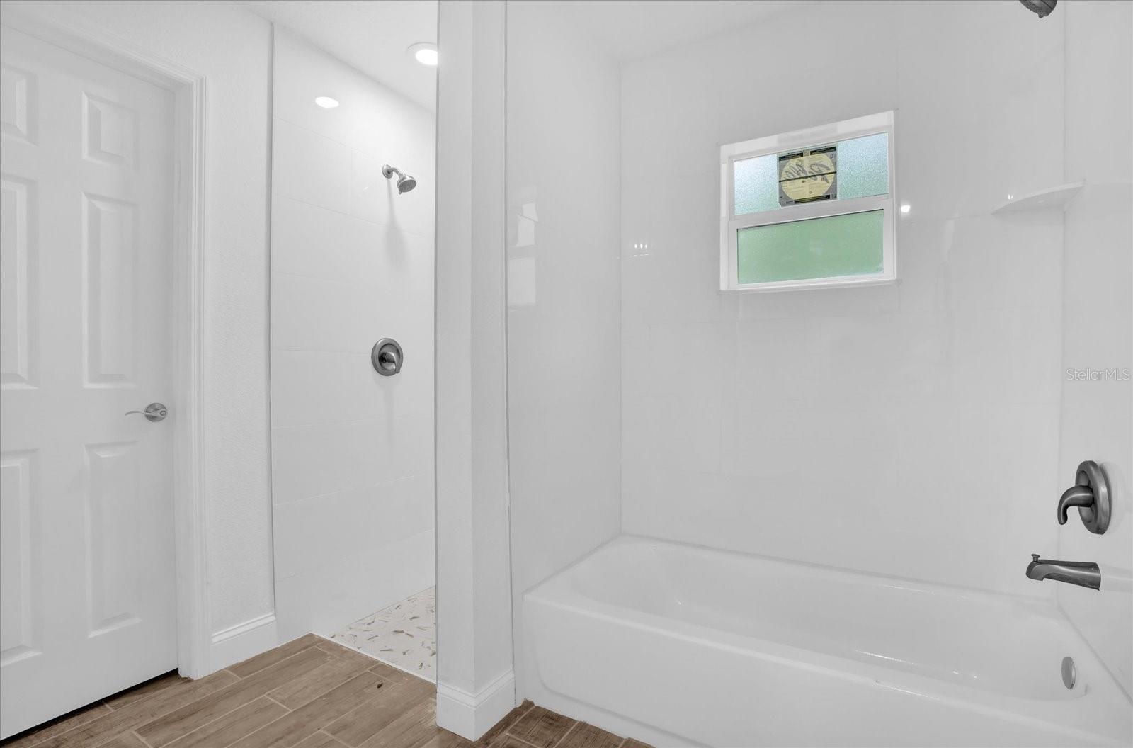 Image 12 of 28 For 300 Cherokee Avenue