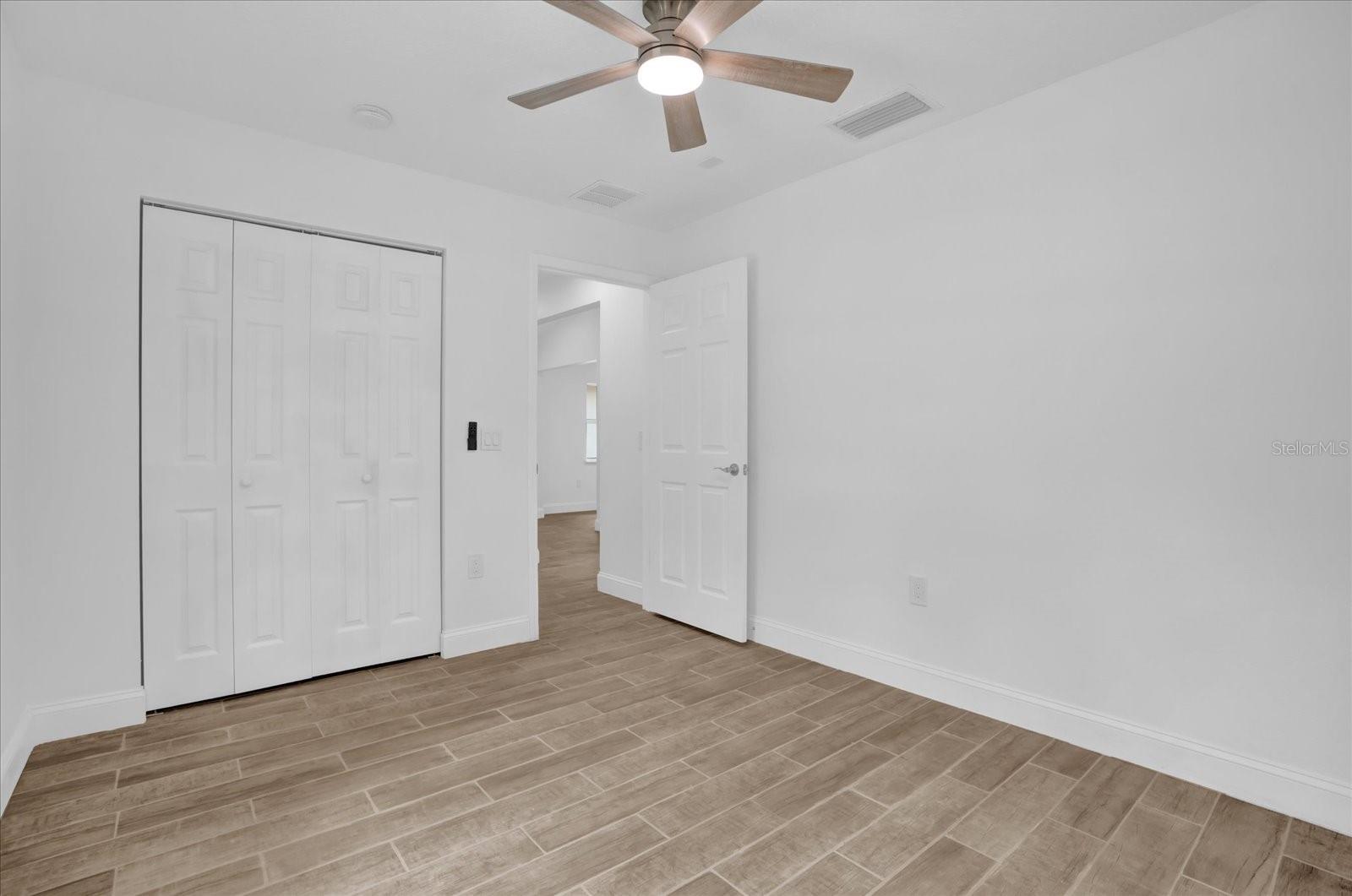 Image 16 of 28 For 300 Cherokee Avenue