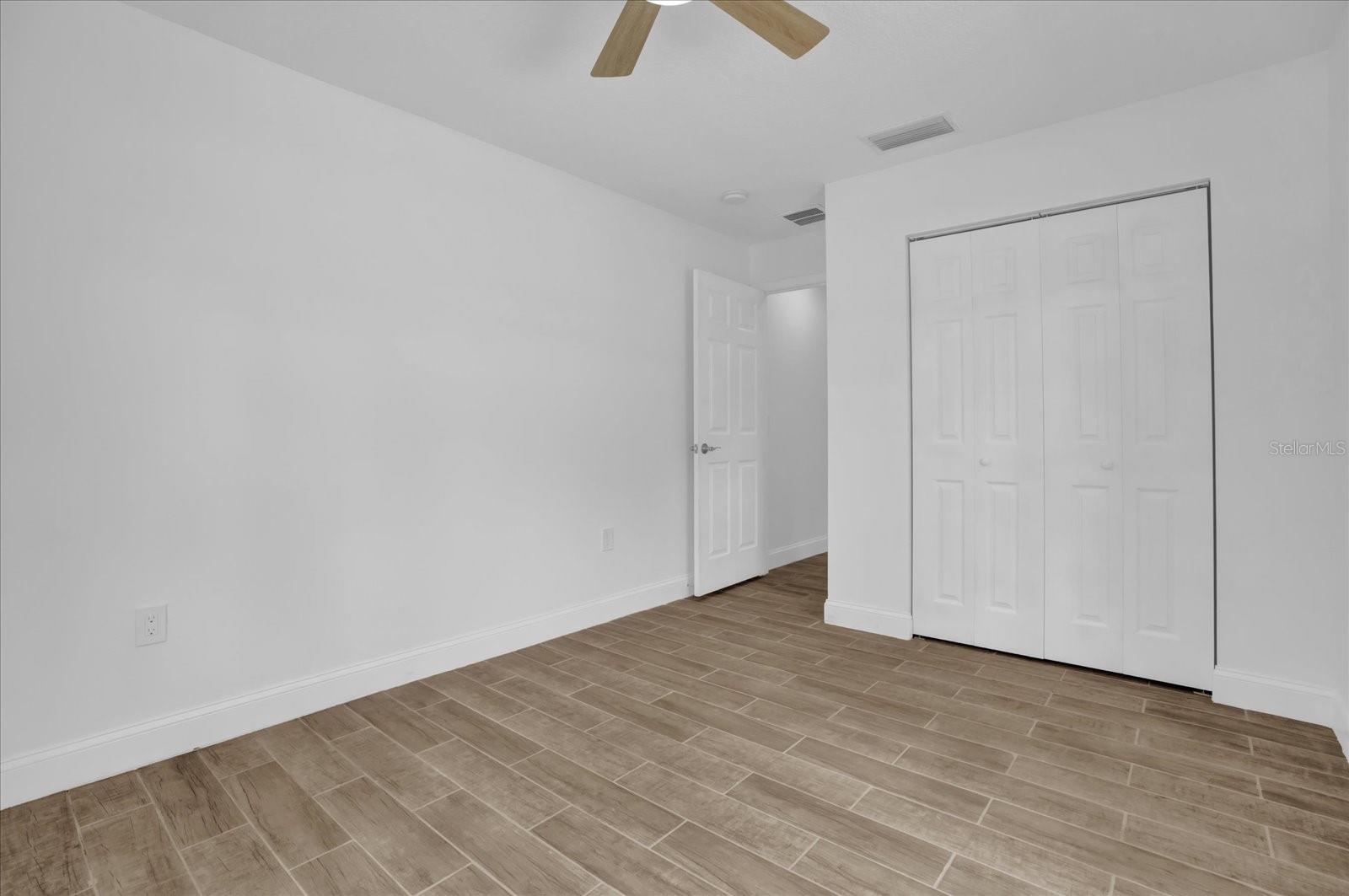 Image 20 of 28 For 300 Cherokee Avenue