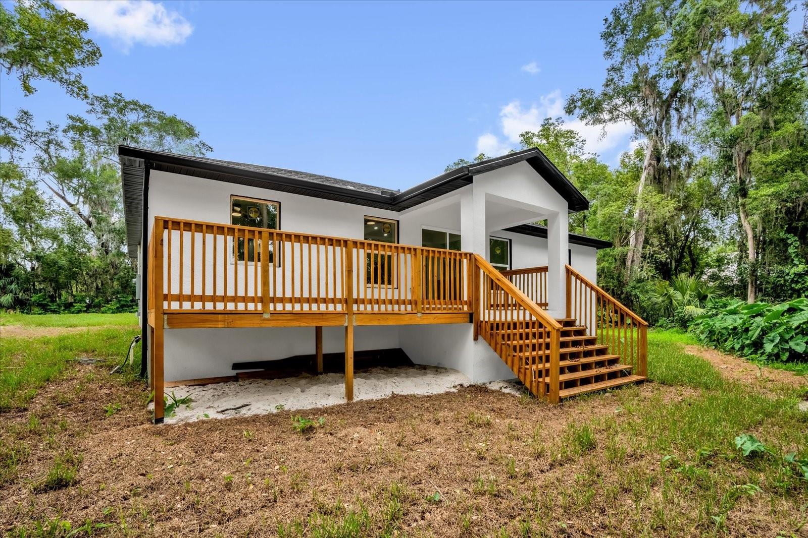 Image 23 of 28 For 300 Cherokee Avenue