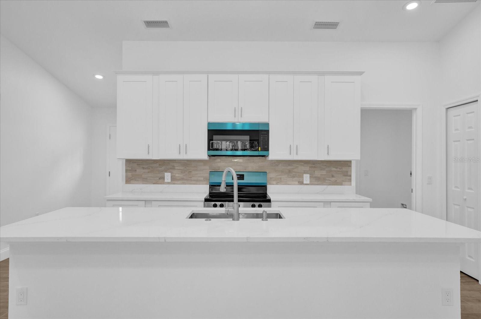 Image 5 of 28 For 300 Cherokee Avenue