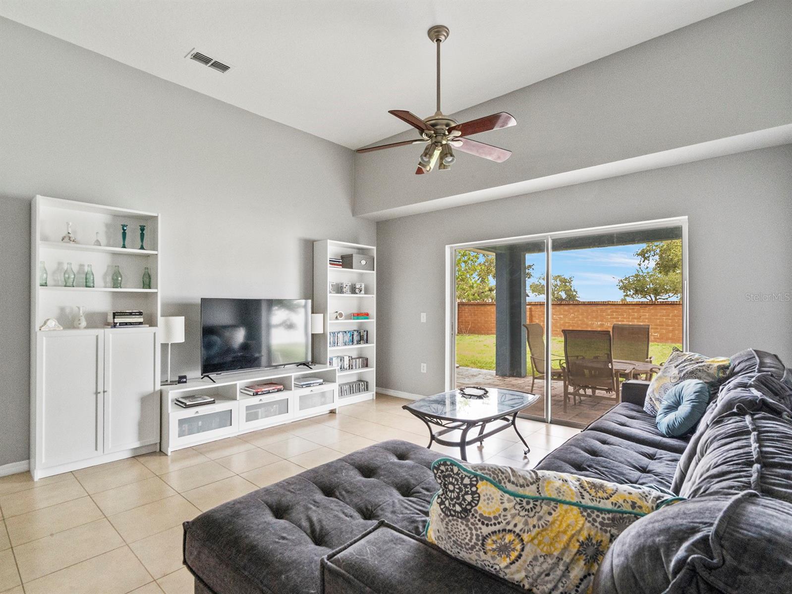 Image 11 of 34 For 903 Tramells Trail